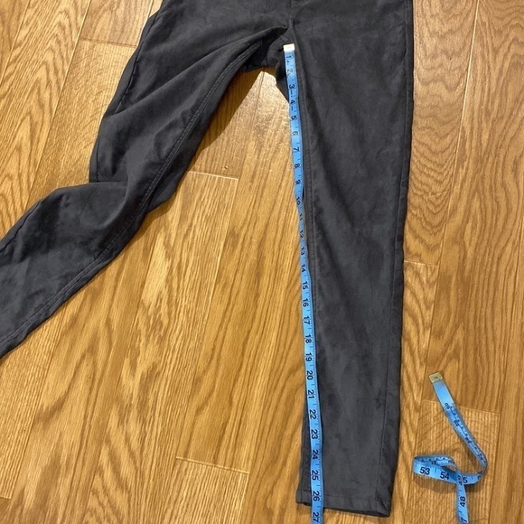 Carreli Angela Fit Women’s Grey Suede Feel Slim Pull On (Size 0/26) - Picture 12 of 13